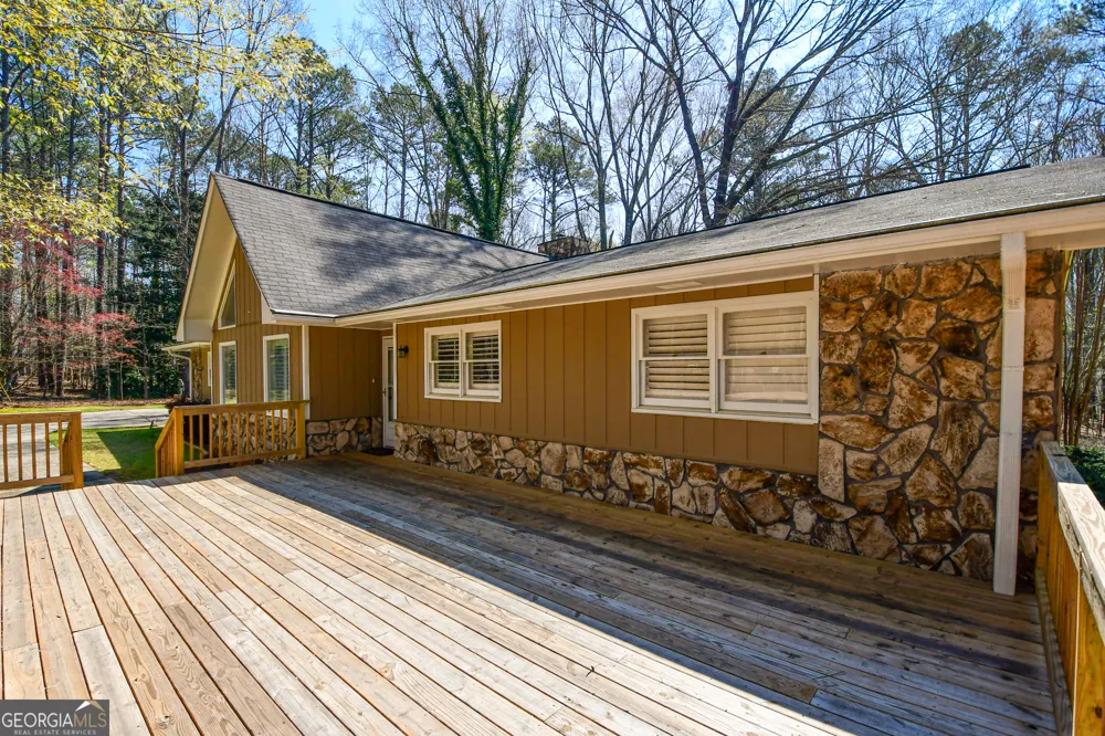 320 Sherwood RD Fayetteville, GA 30215