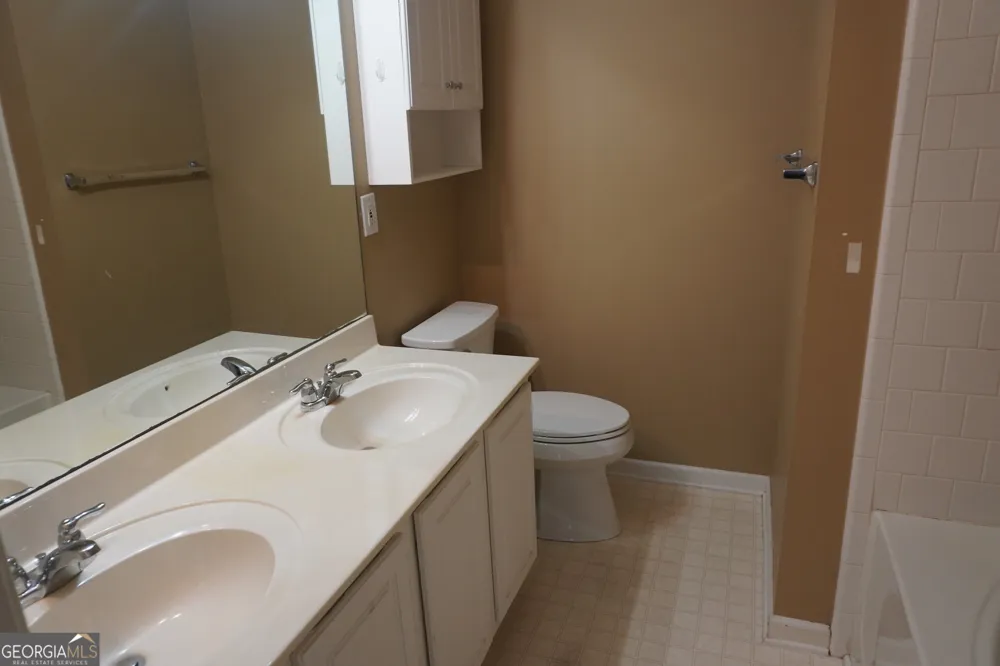71 Highoak DR NE Marietta, GA 30066
