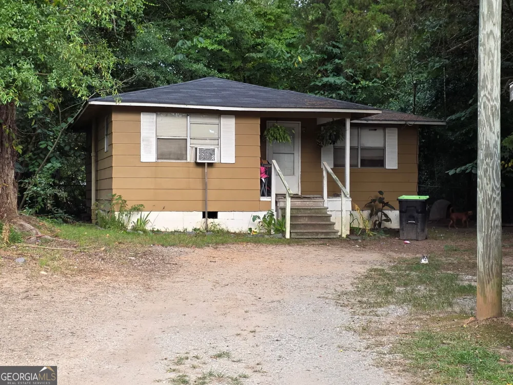109 Jackson ST Barnesville, GA 30204