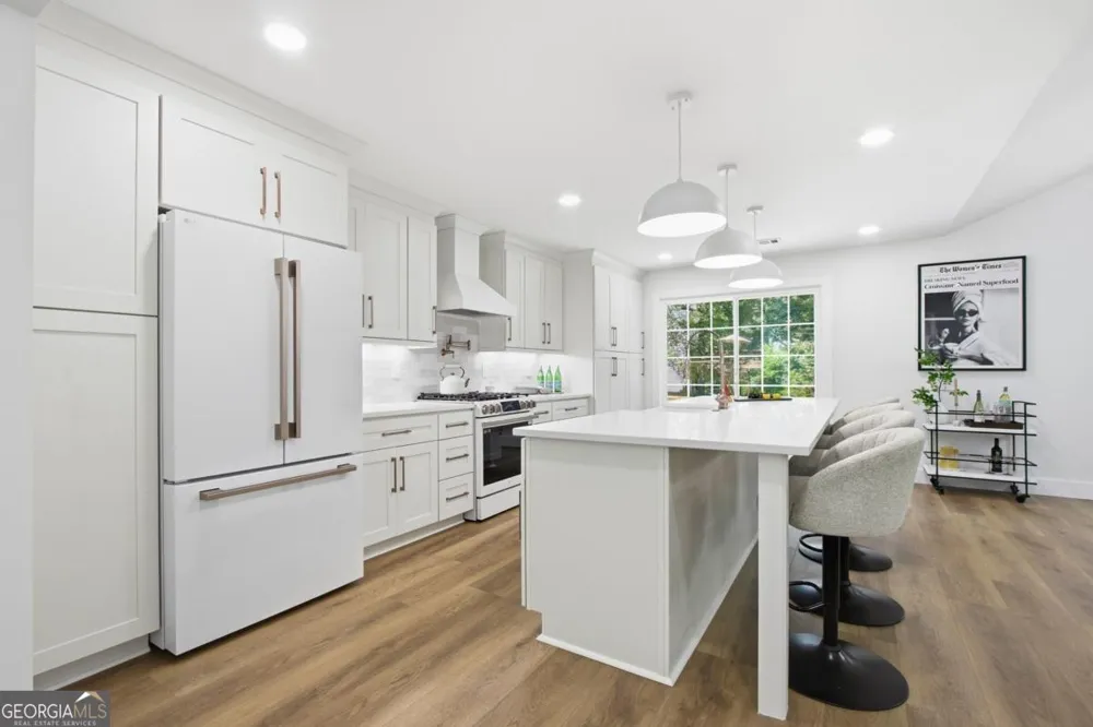 545 Longleaf DR Roswell, GA 30075