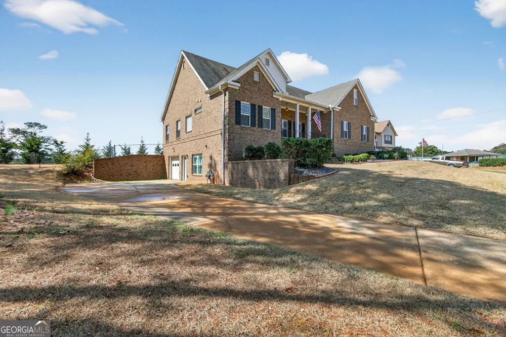 8967 Midlothian CT Winston, GA 30187