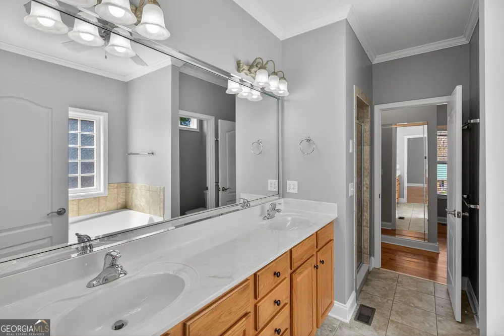 8967 Midlothian CT Winston, GA 30187