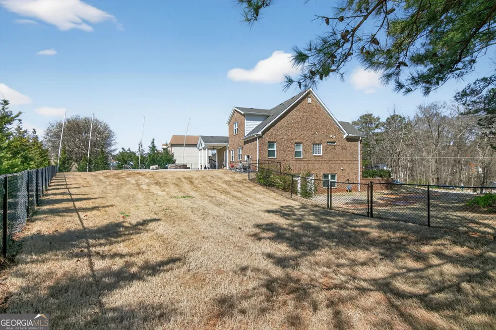 8967 Midlothian CT Winston, GA 30187