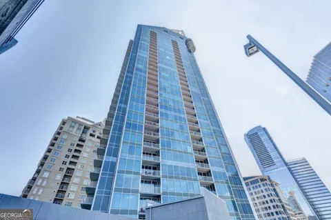 3338 Peachtree RD NE