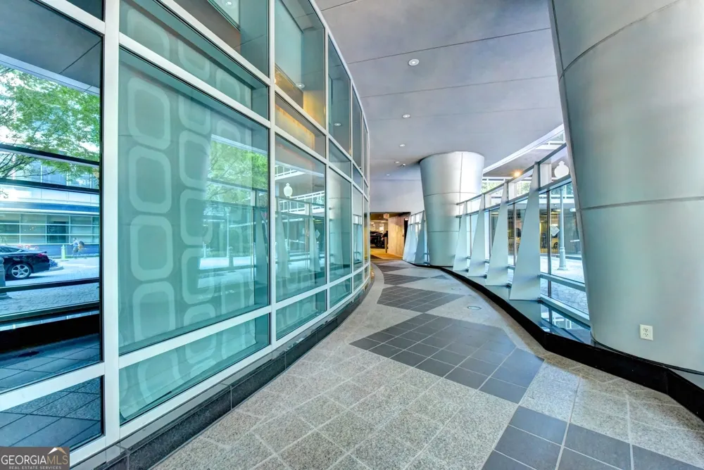3338 Peachtree RD NE Atlanta, GA 30326