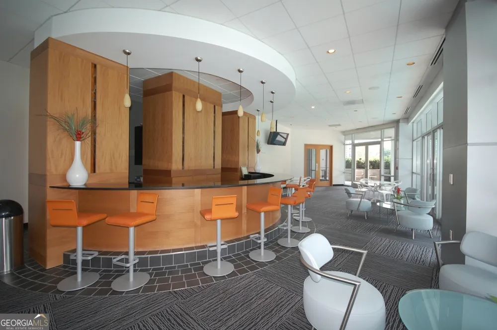 3338 Peachtree RD NE Atlanta, GA 30326