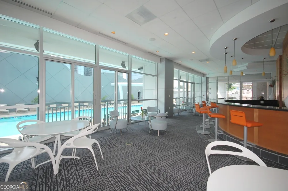 3338 Peachtree RD NE Atlanta, GA 30326