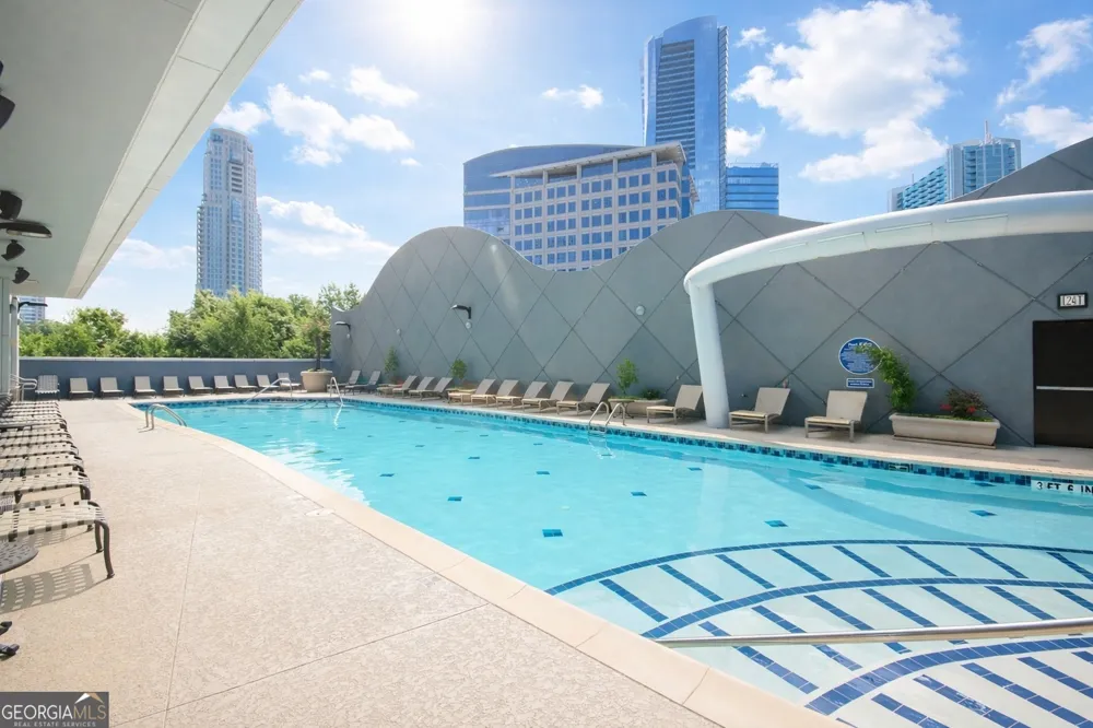 3338 Peachtree RD NE Atlanta, GA 30326