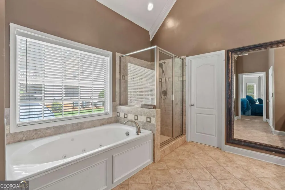 812 Treeline DR Conyers, GA 30094