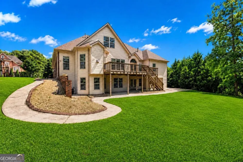 812 Treeline DR Conyers, GA 30094