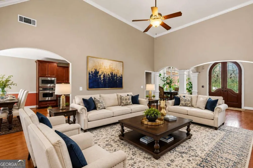 812 Treeline DR Conyers, GA 30094