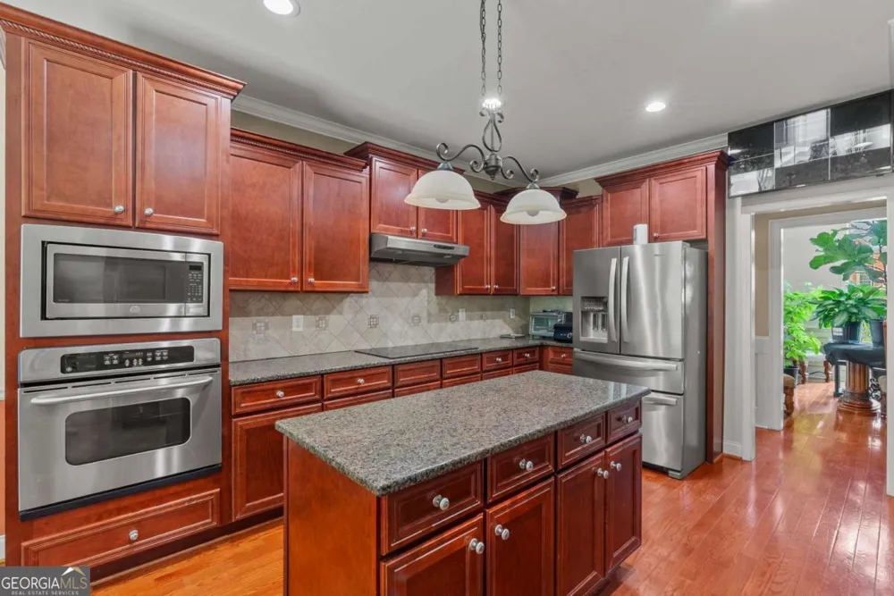 812 Treeline DR Conyers, GA 30094
