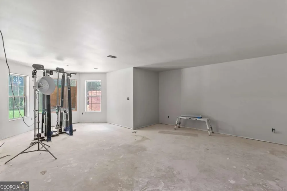 812 Treeline DR Conyers, GA 30094