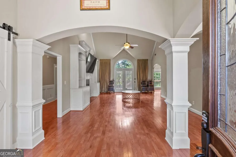 812 Treeline DR Conyers, GA 30094