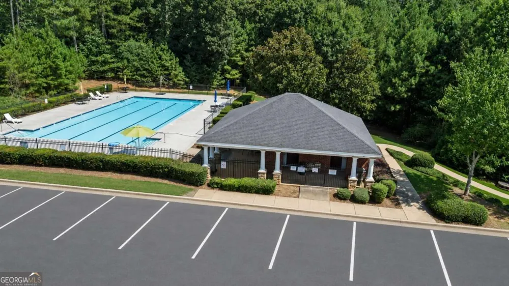 812 Treeline DR Conyers, GA 30094