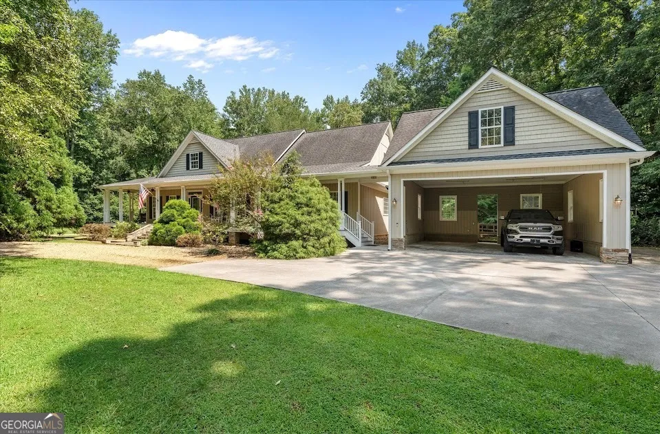 275 McDonald RD Tallapoosa, GA 30176