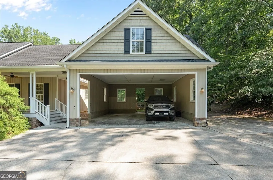 275 McDonald RD Tallapoosa, GA 30176