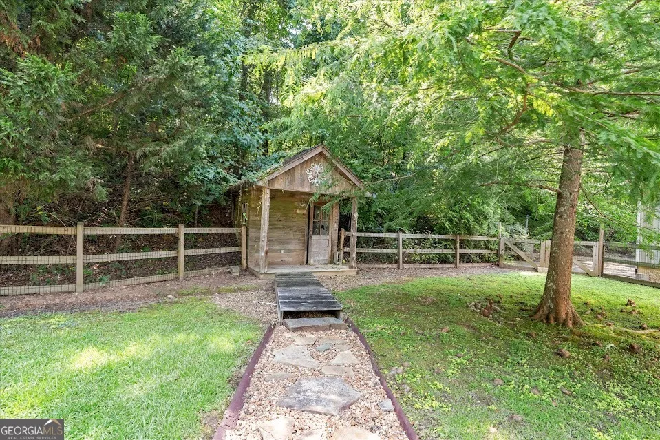 275 McDonald RD Tallapoosa, GA 30176