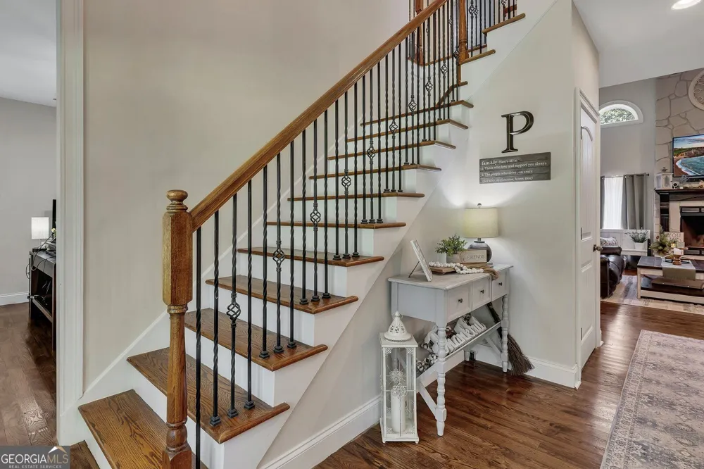 1648 Damascus RD Ball Ground, GA 30107