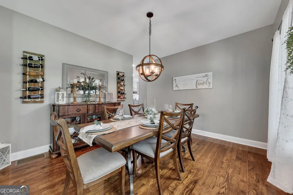 1648 Damascus RD Ball Ground, GA 30107