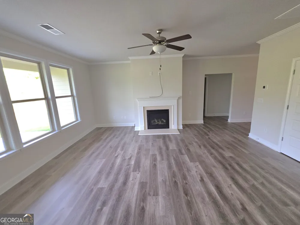 1092 Sunny Valley LN Braselton, GA 30517