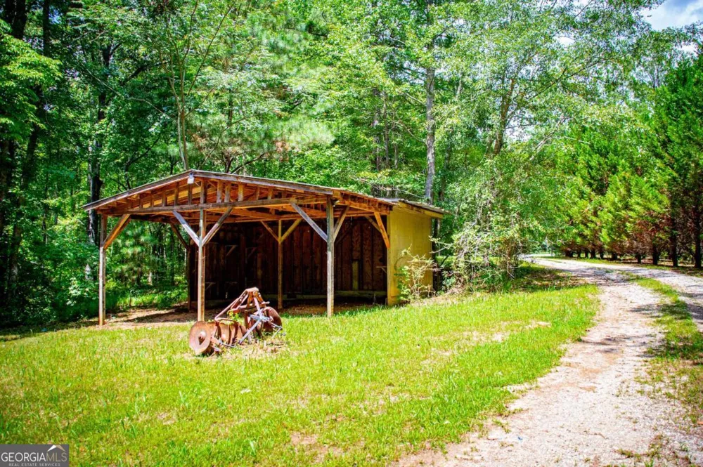 3372 East Hwy 5 Whitesburg, GA 30185