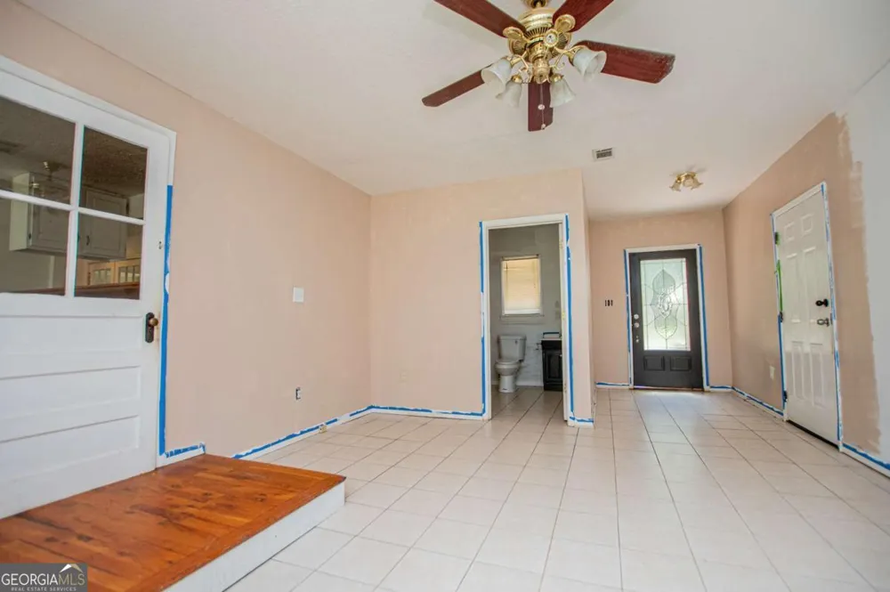3372 East Hwy 5 Whitesburg, GA 30185