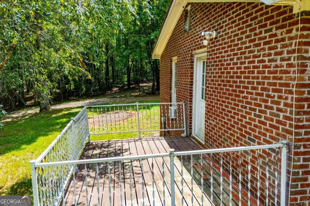 3372 East Hwy 5 Whitesburg, GA 30185