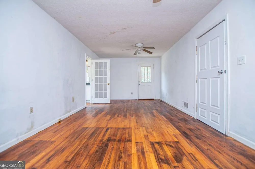 3372 East Hwy 5 Whitesburg, GA 30185