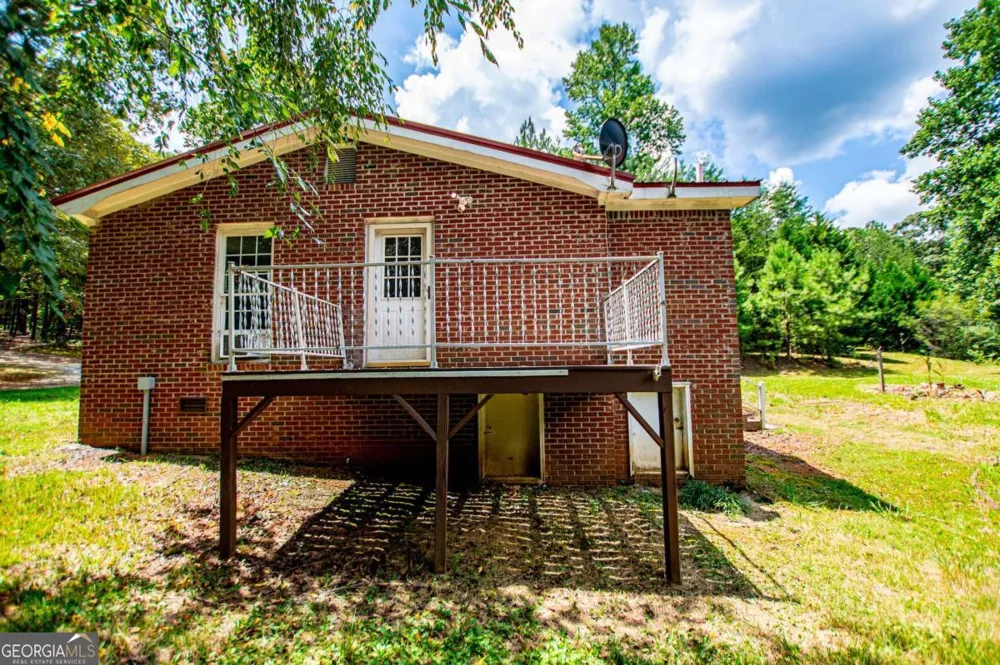 3372 East Hwy 5 Whitesburg, GA 30185