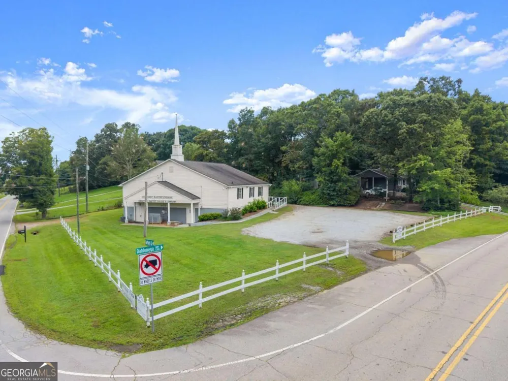 5304 Bethel RD Clermont, GA 30527