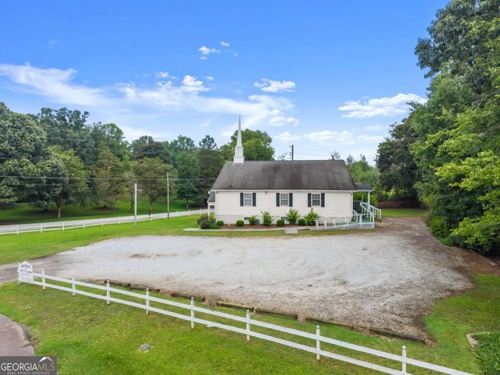5304 Bethel RD Clermont, GA 30527