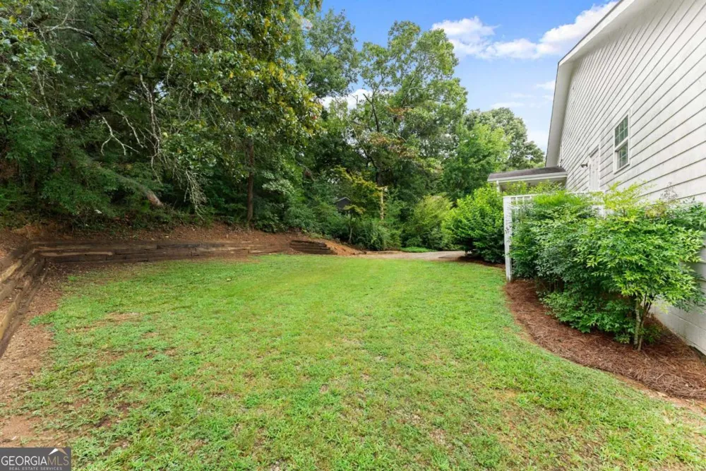 5304 Bethel RD Clermont, GA 30527