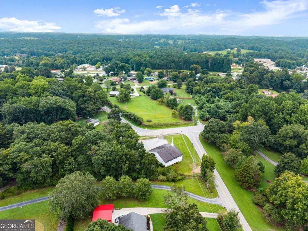 5304 Bethel RD Clermont, GA 30527