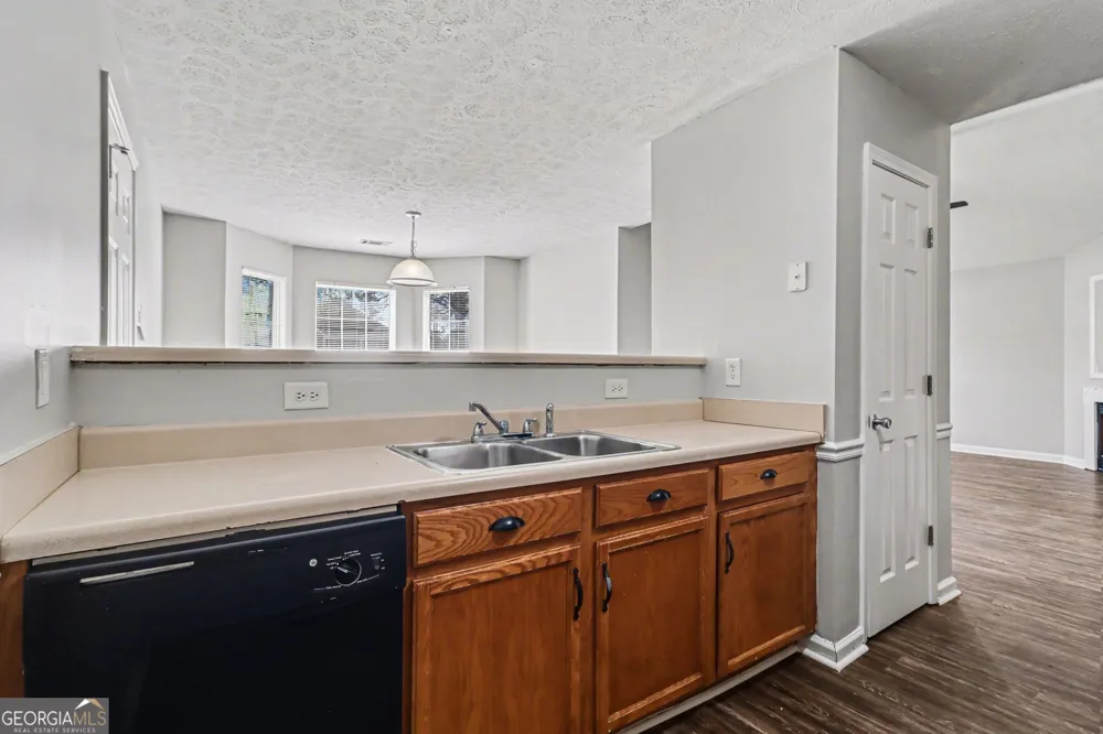 6279 Avery ST SW Covington, GA 30014