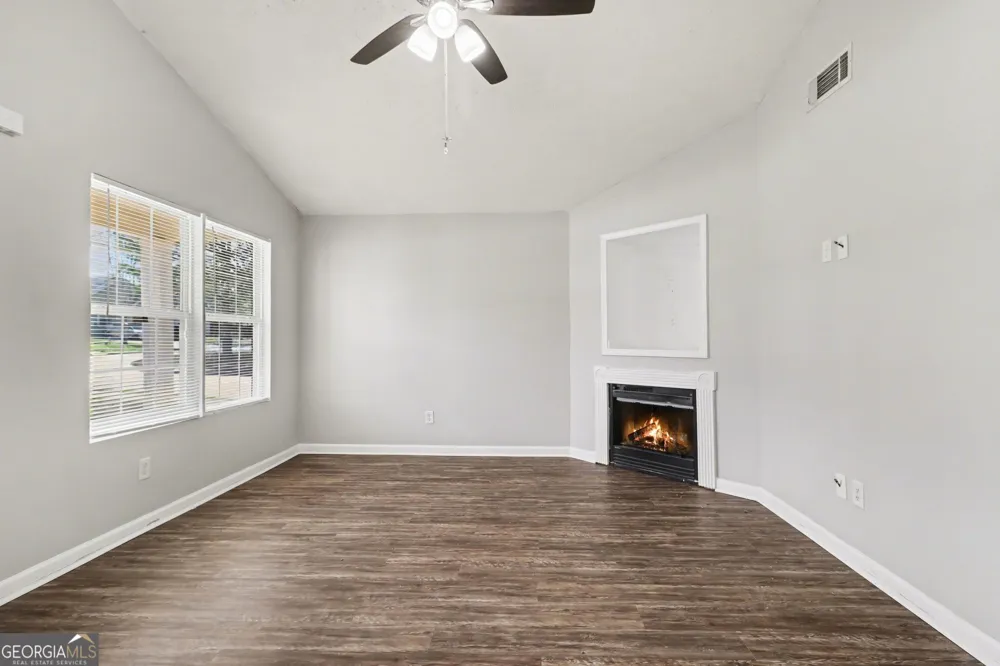 6279 Avery ST SW Covington, GA 30014