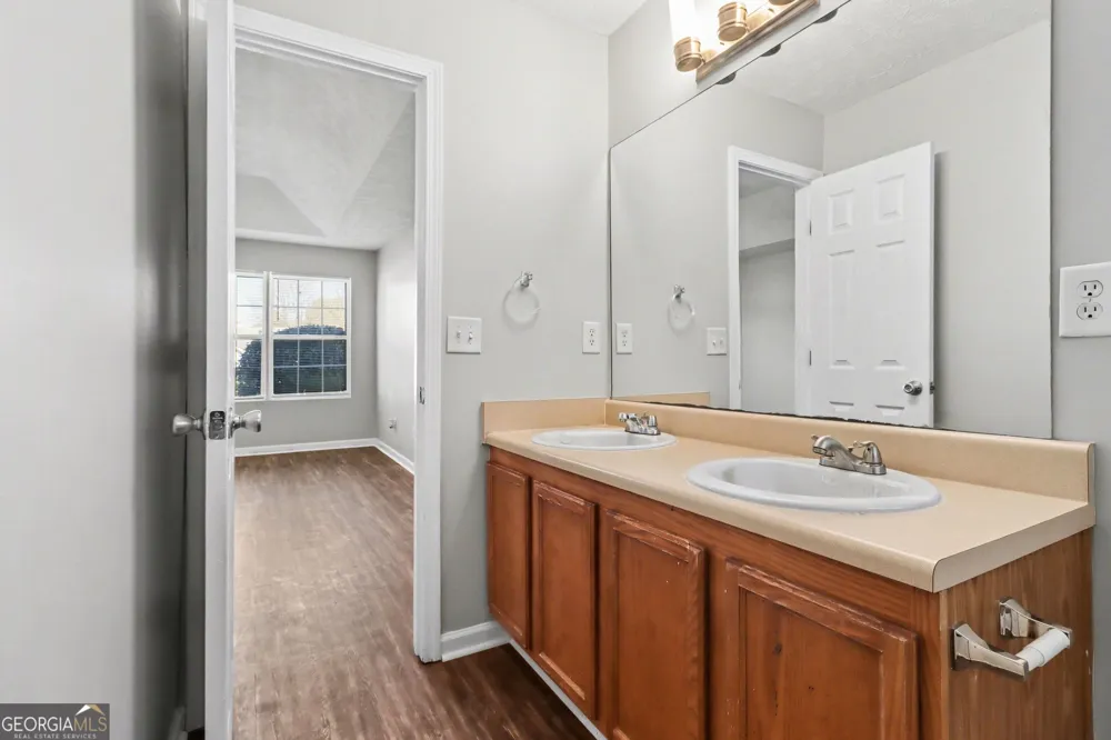 6279 Avery ST SW Covington, GA 30014
