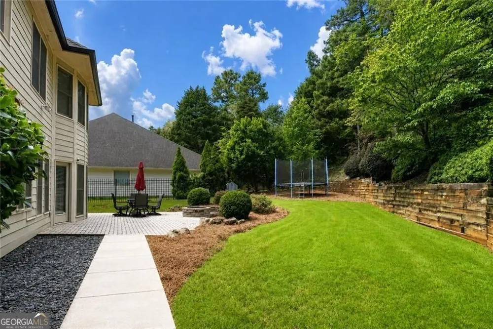 1025 Fairview Club CIR Dacula, GA 30019