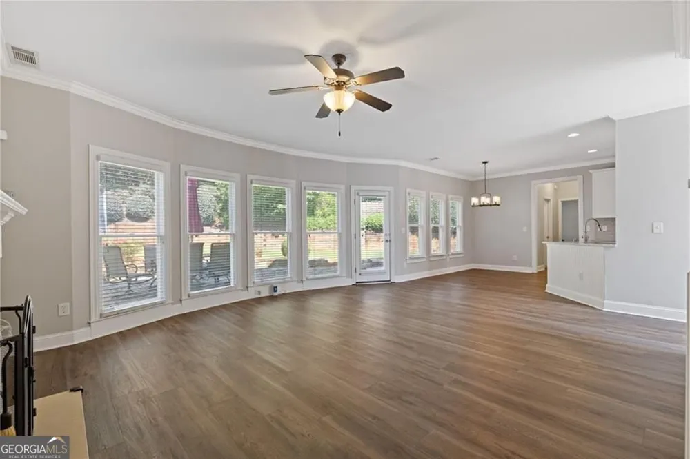 1025 Fairview Club CIR Dacula, GA 30019