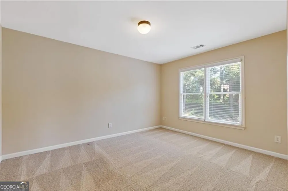 1025 Fairview Club CIR Dacula, GA 30019