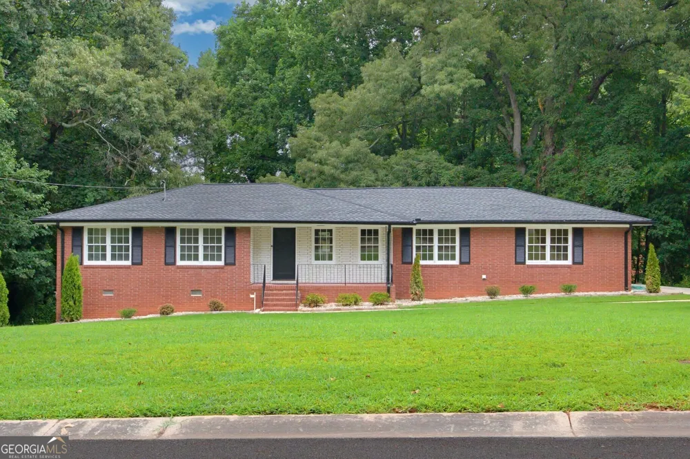 1502 Kings RD Marietta, GA 30062