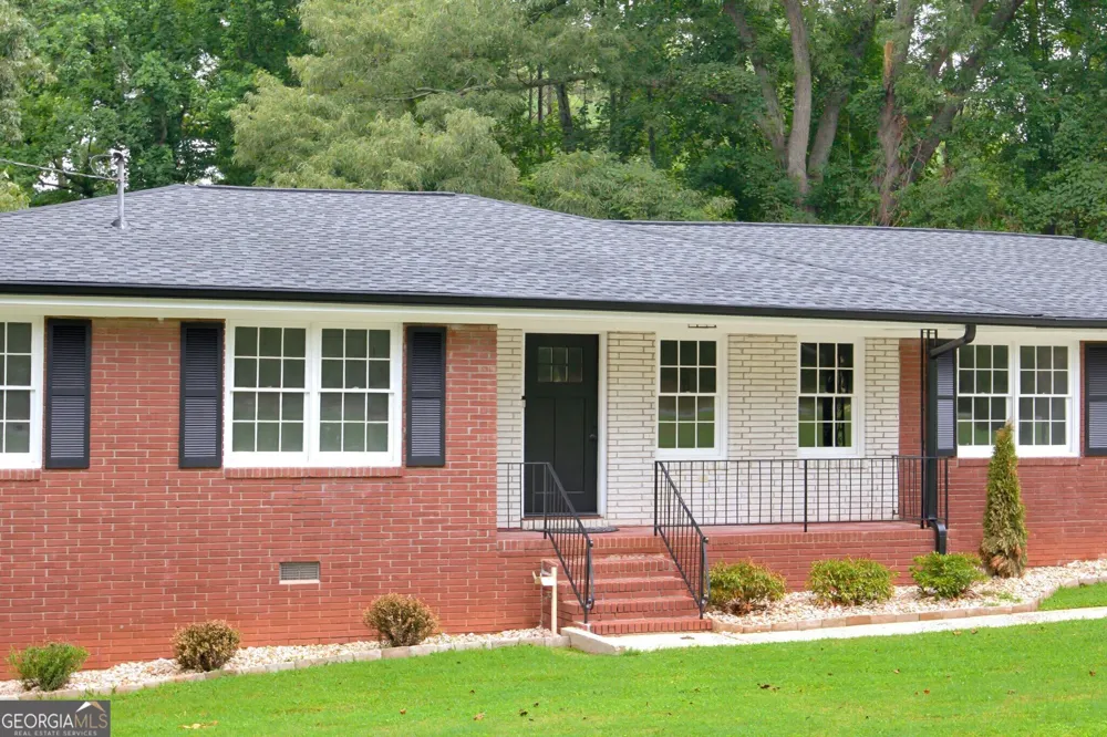 1502 Kings RD Marietta, GA 30062