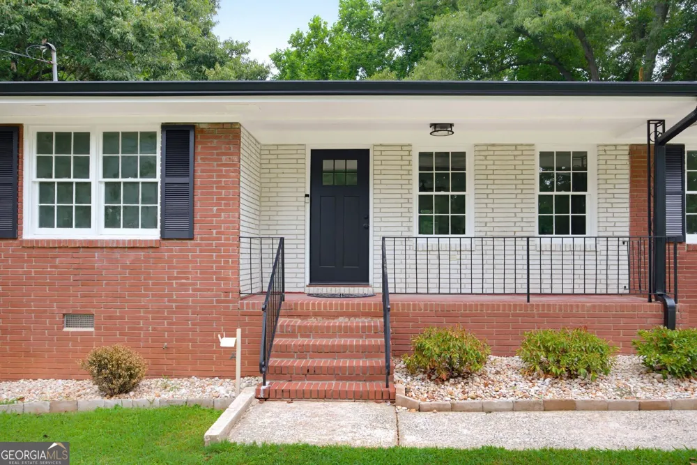 1502 Kings RD Marietta, GA 30062