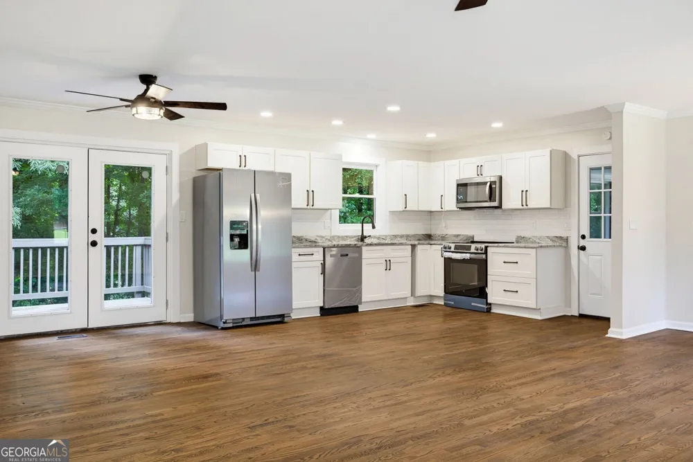 1502 Kings RD Marietta, GA 30062