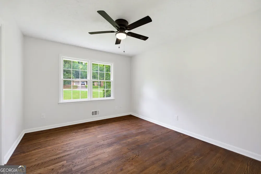 1502 Kings RD Marietta, GA 30062