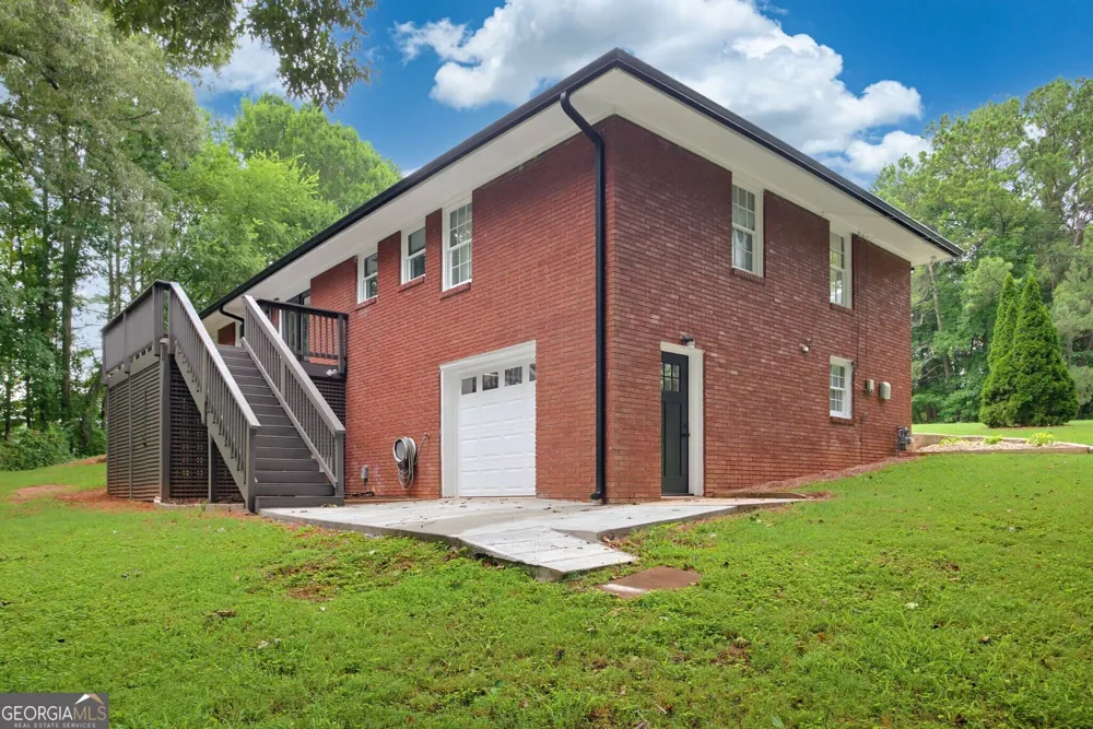 1502 Kings RD Marietta, GA 30062