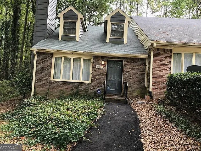 7090 Williamsburg DR Riverdale, GA 30274