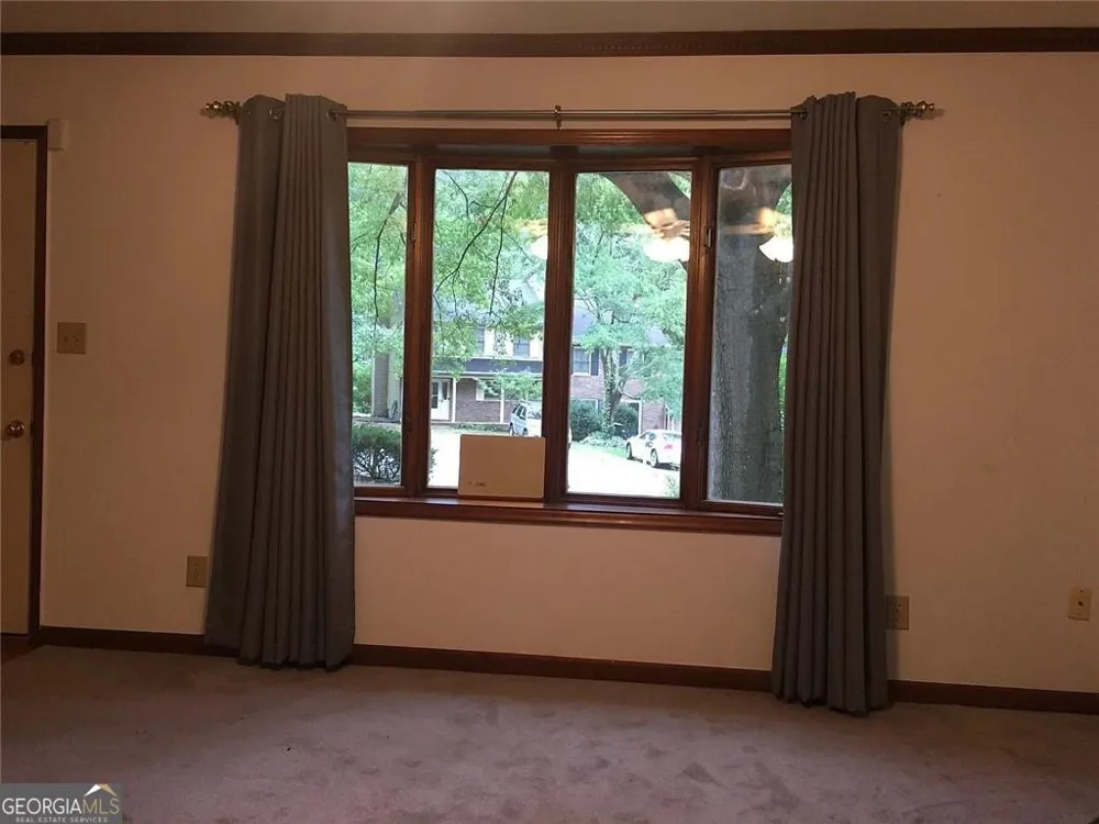 7090 Williamsburg DR Riverdale, GA 30274