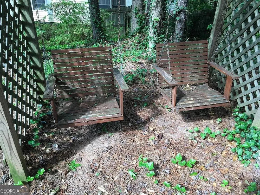 7090 Williamsburg DR Riverdale, GA 30274