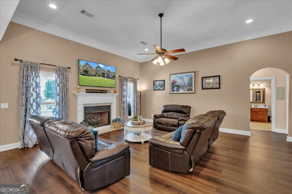 113 Bridgeway DR Warner Robins, GA 31088